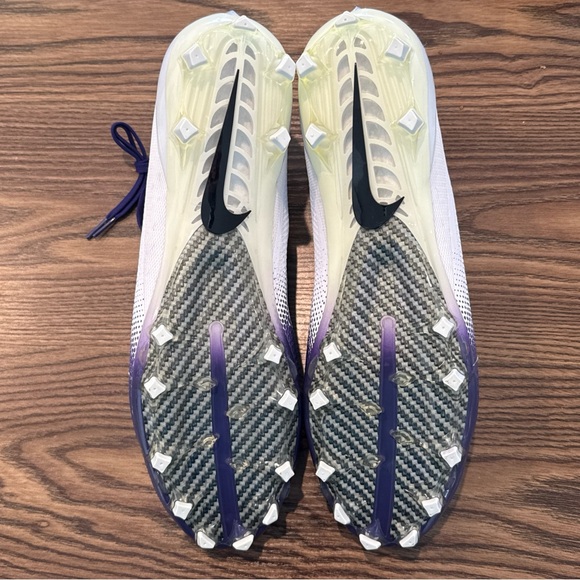 Size 13.5 Nike Vapor Untouchable Pro 3 Purple/White Football Cleats AO3021-155 main image 5